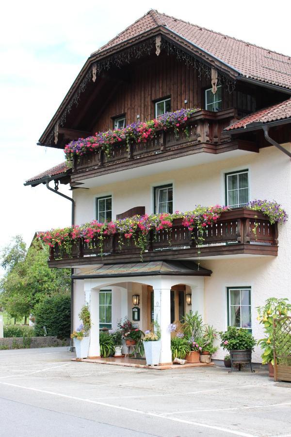 Hotel Garni Weberhausl ชตรอเบิล ภายนอก รูปภาพ